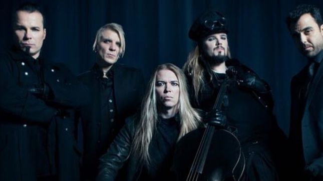 Группа Apocalyptica. Группа Apocalyptica участники группы. Группа апокалиптика солист. Апокалиптика блондин.