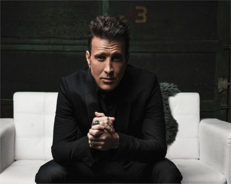Former Creed Frontman Scott Stapp releases first single from new album