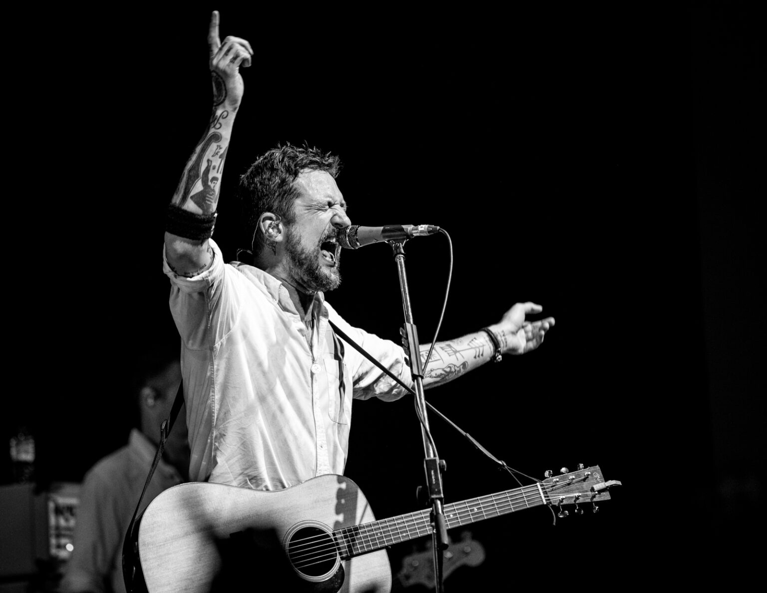 FRANK TURNER Announces Seventh Installment Of "Lost Evenings" Festival