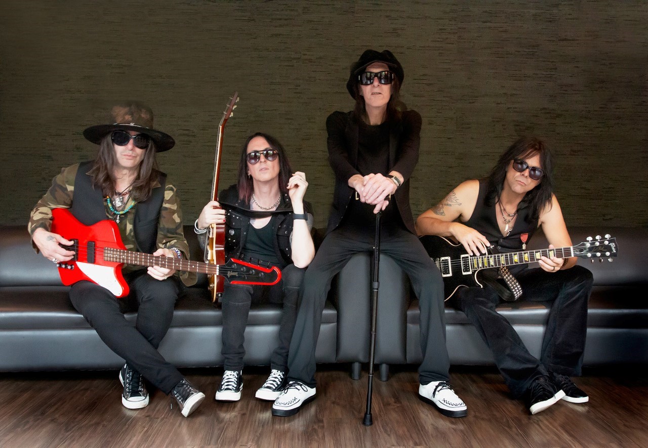 RILEY'S L.A. GUNS Release New Album The Dark Horse - The Rockpit