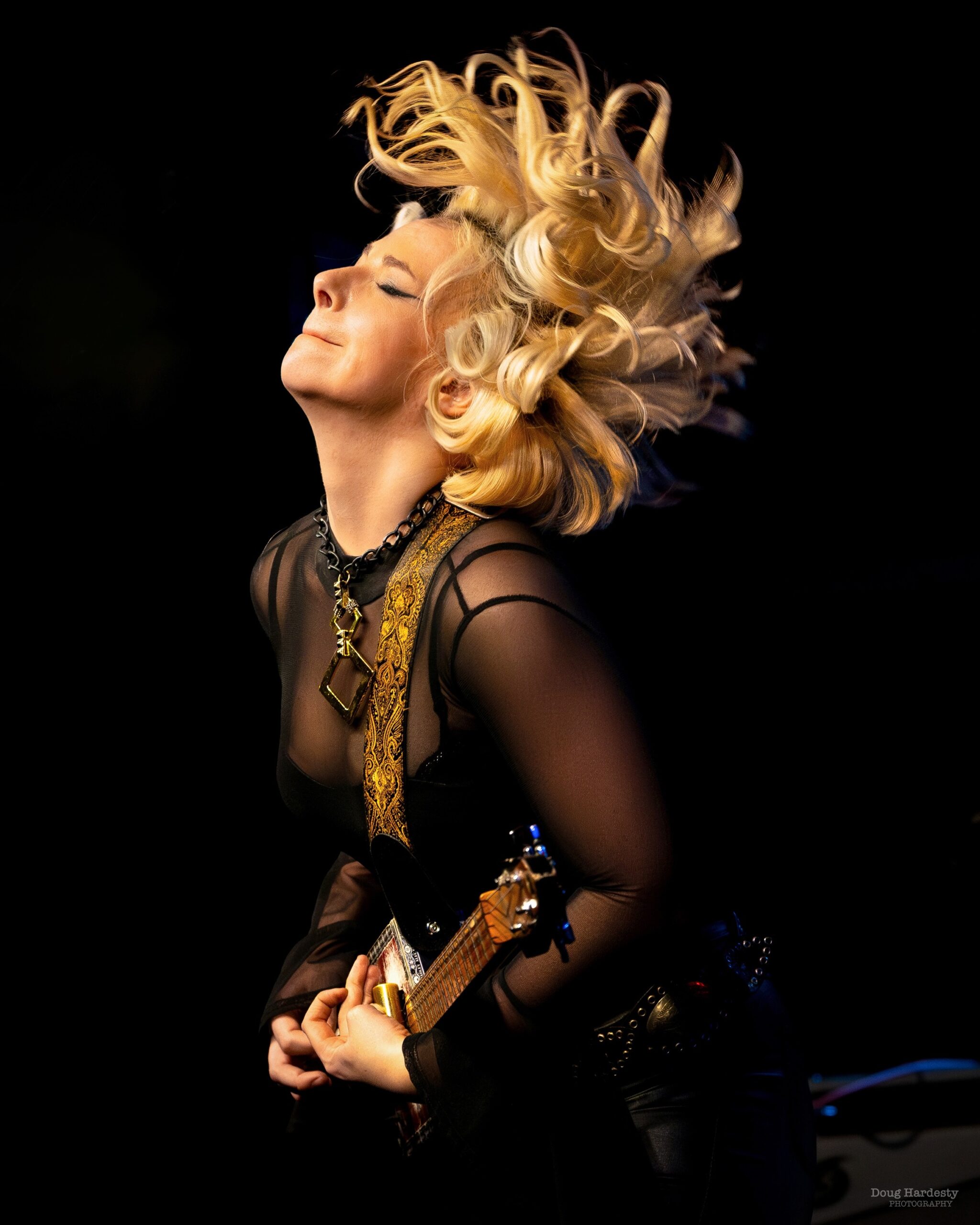 SAMANTHA FISH Announces New Album “Paper Doll” And New Single “Sweet Southern Sounds”